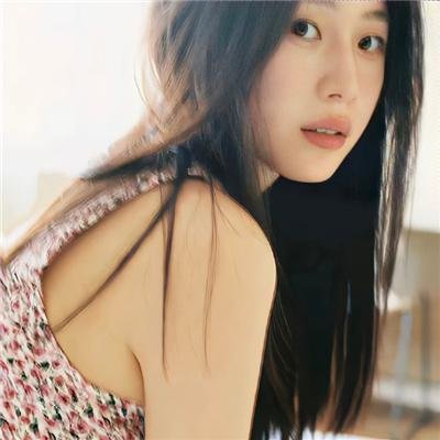狼母海报